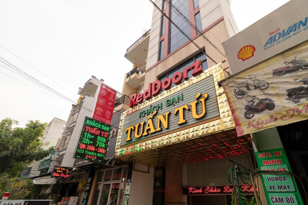 Reddoorz Near Tan Huong Market Bandar Ho Chi Minh Luaran gambar