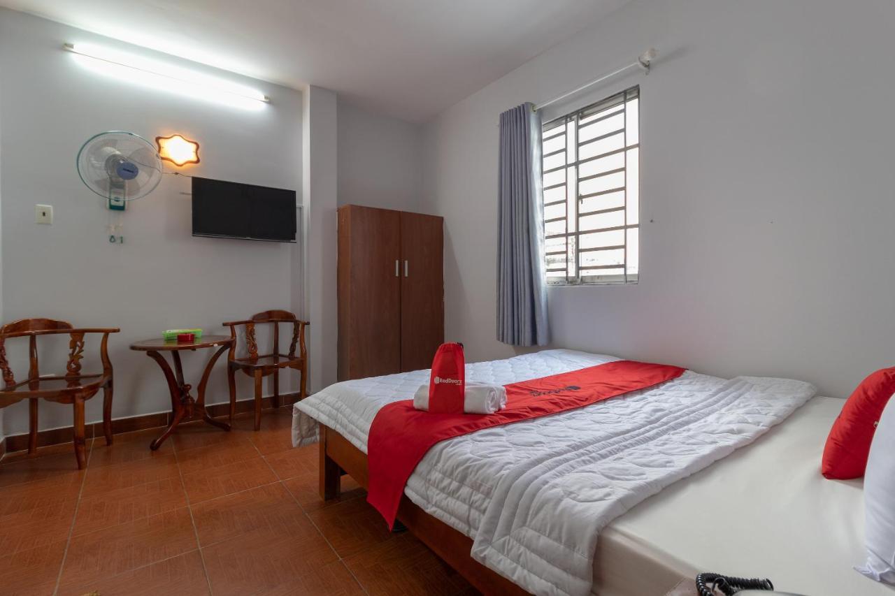 Reddoorz Near Tan Huong Market Bandar Ho Chi Minh Luaran gambar